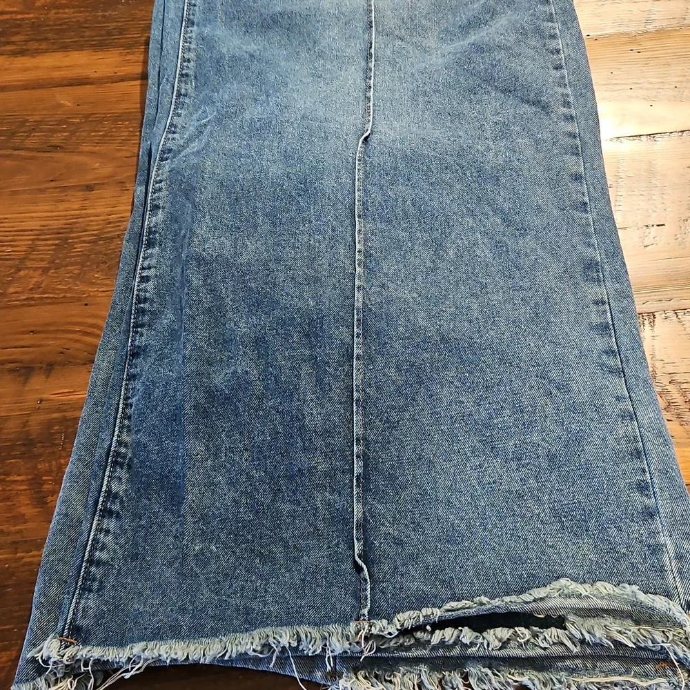 Dazy High- Waise Wide-Leg Blue Jeans - Picture 12 of 12